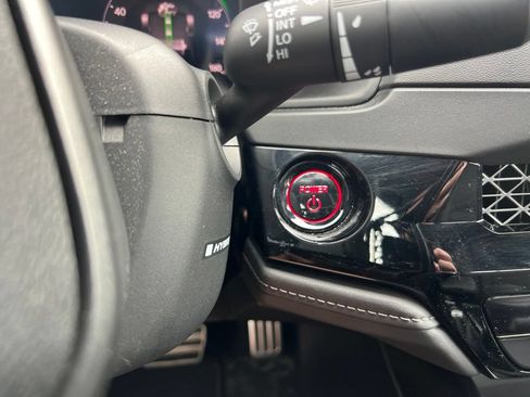 Used 2023 Honda Accord Sport image 15