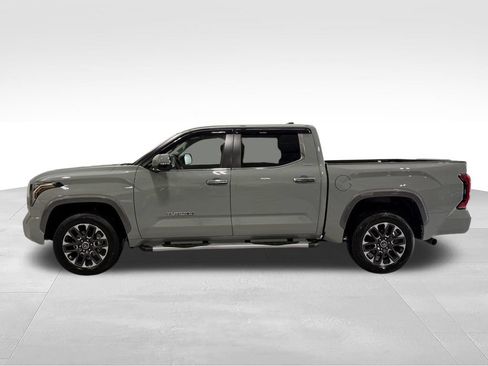 Used 2024 Toyota Tundra Limited AWD/4WD image 2