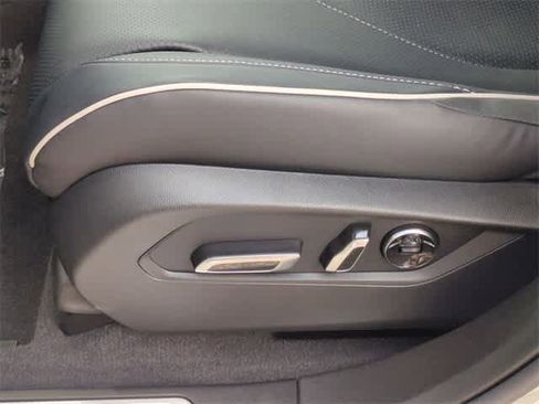 New 2025 Acura RDX SH-AWD w/ Advance Package image 18