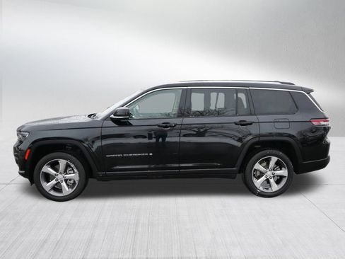 Used 2022 Jeep Grand Cherokee L Limited image 4