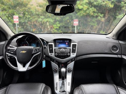 Used 2014 Chevrolet Cruze Diesel FWD image 23