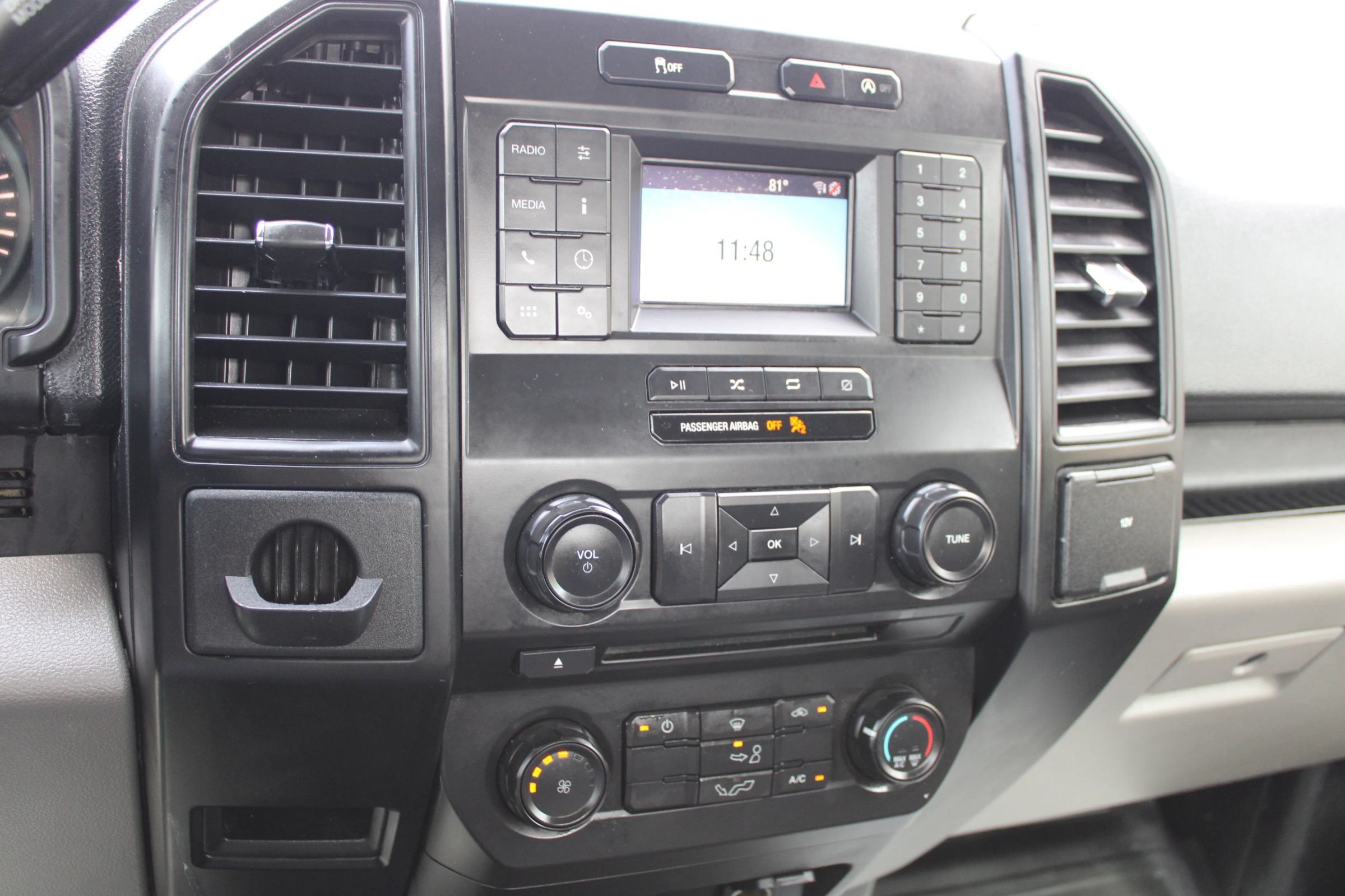 Used 2018 Ford F150 XL w/ Equipment Group 101A Mid RWD image 13