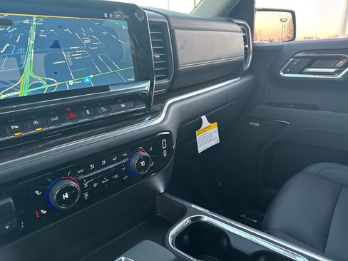 New 2026 Chevrolet Silverado 1500 LT Trail Boss w/ Safety Package image 25