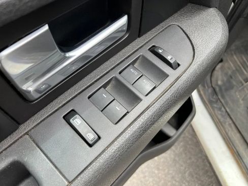 Used 2014 Ford F150 FX4 w/ Equipment Group 402A Luxury AWD/4WD image 21