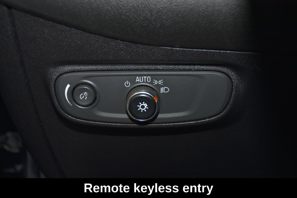Used 2018 Chevrolet Equinox LT AWD/4WD image 12