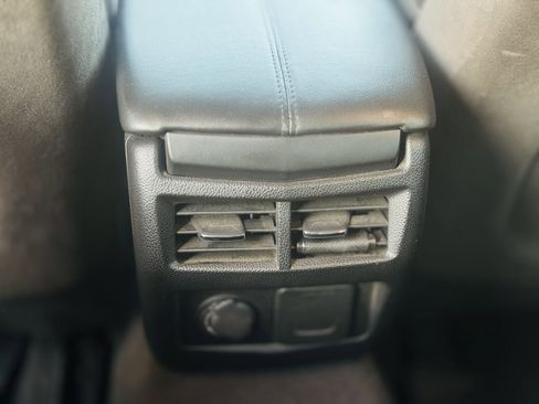 Used 2017 Cadillac ATS V w/ Luxury Package image 30