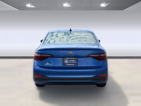 Used 2024 Volkswagen Jetta Sport FWD image 10