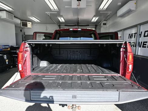 Used 2019 Ford F150 Lariat w/ Equipment Group 502A Luxury AWD/4WD image 43