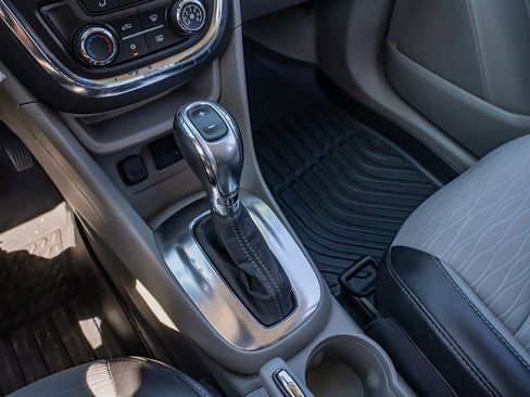 Used 2016 Buick Encore FWD image 28