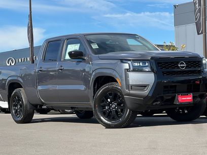 New 2026 Nissan Frontier SV w/ Tow Package