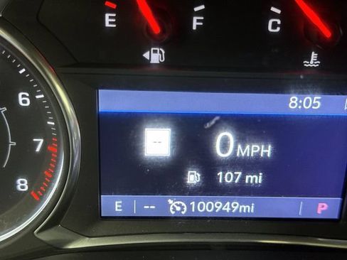 Used 2020 GMC Acadia SLT w/ LPO, Floor Liner Package FWD image 12