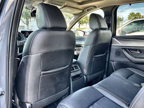 Used 2025 MAZDA CX-70 3.3 Turbo w/ Preferred Package image 12