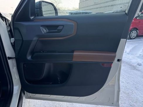 Used 2024 Ford Bronco Sport Outer Banks image 14