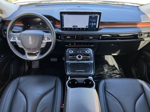 Certified 2022 Lincoln Nautilus Reserve w/ Equipment Group 201A image 15