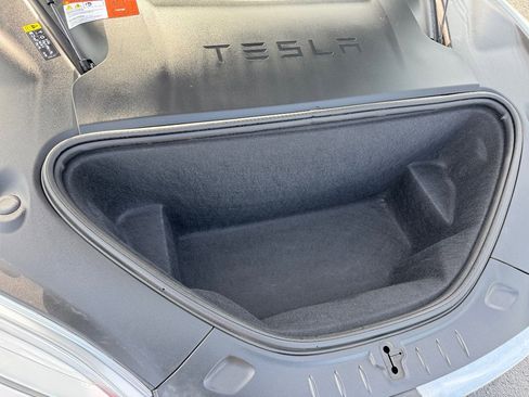 Used 2018 Tesla Model S AWD image 9