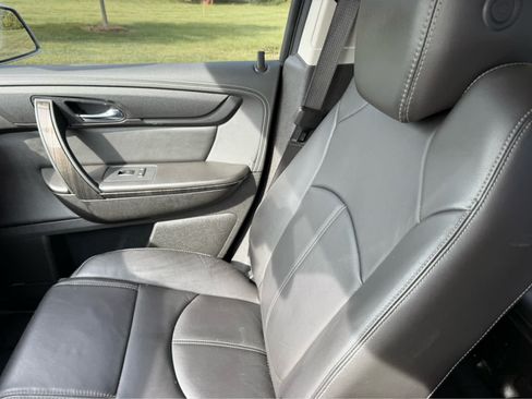Used 2017 GMC Acadia Limited SLT FWD image 27