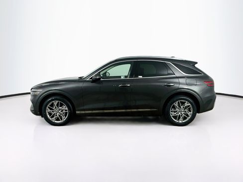 Used 2025 Genesis GV70 2.5T AWD/4WD image 4