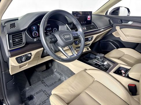 Used 2022 Audi Q5 2.0T Prestige AWD/4WD image 9