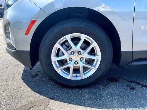 Used 2024 Chevrolet Equinox LT AWD/4WD image 7