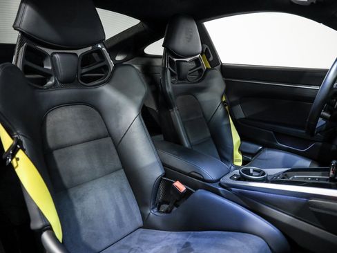 Used 2022 Porsche 911 Turbo S image 28