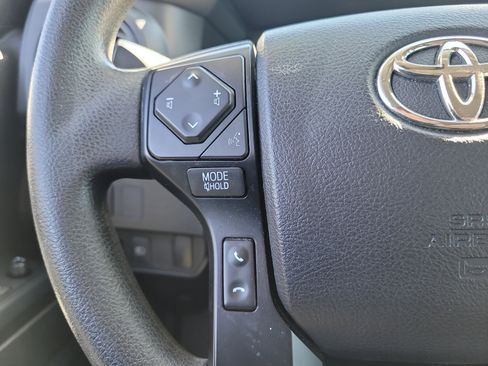 Certified 2022 Toyota Tacoma SR image 27