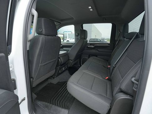 Used 2025 Chevrolet Silverado 2500 LT w/ Convenience Package AWD/4WD image 18