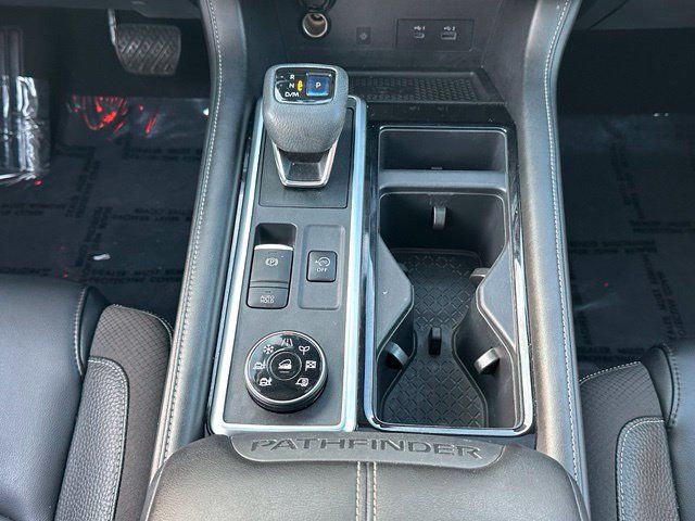 Certified 2022 Nissan Pathfinder SL w/ SL Premium Package AWD/4WD image 32