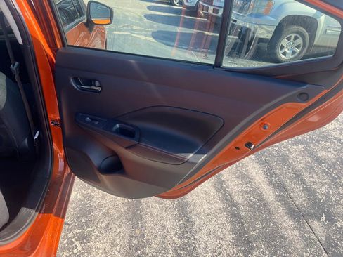 Used 2021 Nissan Versa SR w/ Trunk Package FWD image 16