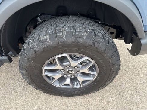 Used 2025 Ford Bronco Badlands AWD/4WD image 5