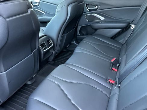 Used 2019 Acura RDX AWD image 4