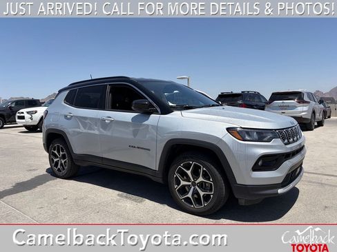 Used 2025 Jeep Compass Limited AWD/4WD image 1