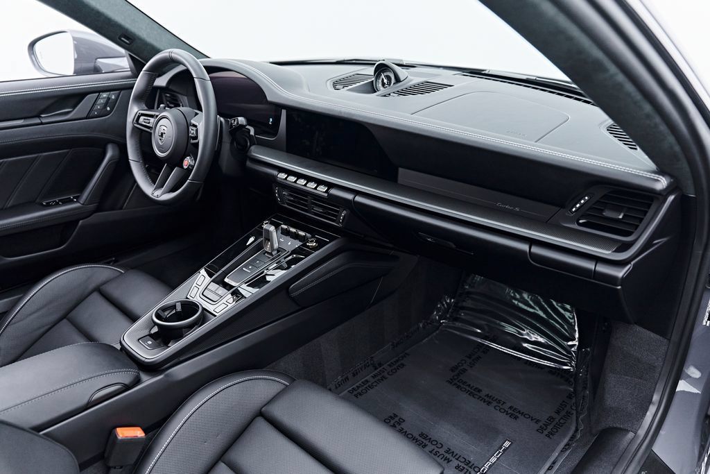 Used 2026 Porsche 911 Turbo S AWD/4WD image 40