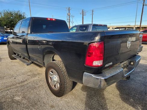 Used 2018 RAM 2500 Tradesman w/ Chrome Appearance Group image 4