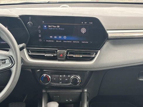 Certified 2025 Chevrolet TrailBlazer LT AWD/4WD image 13