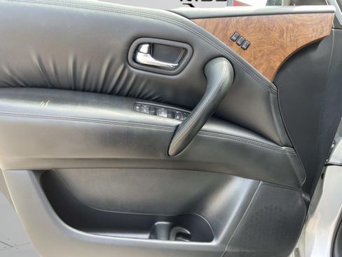 Used 2024 Nissan Armada SL w/ Captain's Chairs Package RWD image 26