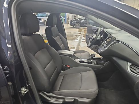 Used 2023 Chevrolet Malibu LT image 10