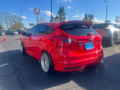 Used 2013 Ford Focus ST image 4