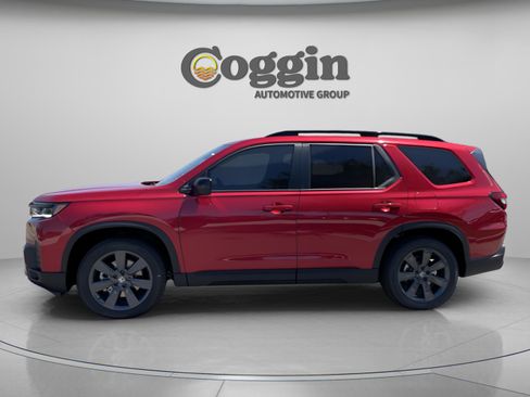 New 2026 Honda Pilot Sport image 3