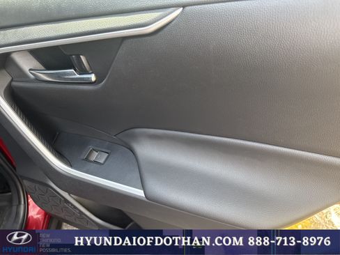 Used 2023 Toyota RAV4 XLE w/ Convenience Package FWD image 15