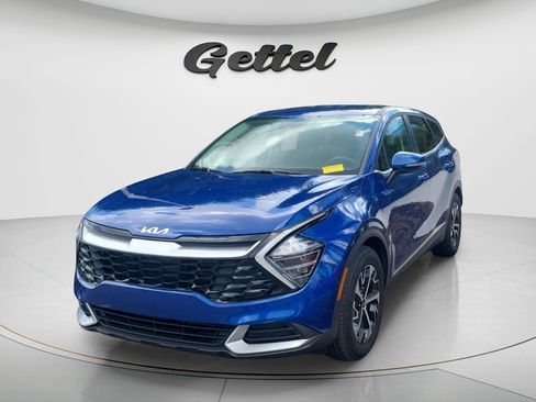 Used 2025 Kia Sportage EX FWD image 1