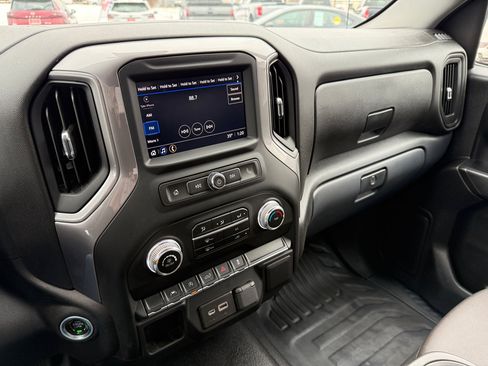 Used 2022 GMC Sierra 1500 Pro w/ Pro Value Package image 16