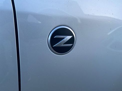 Used 2007 Nissan 350Z Grand Touring image 8