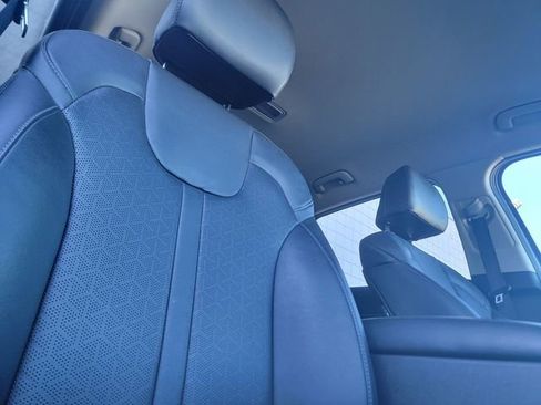 Used 2022 Kia Sorento S image 24