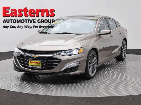 Used 2024 Chevrolet Malibu LT FWD image 1