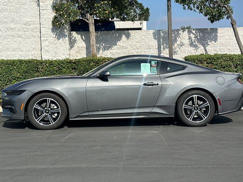 New 2025 Ford Mustang Coupe image 7