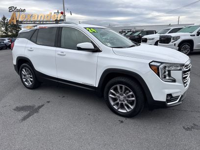 Used 2024 GMC Terrain SLT
