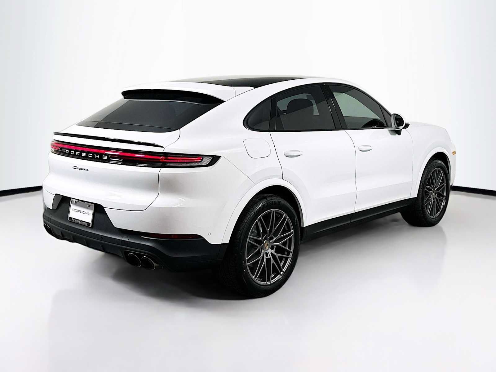 Used 2026 Porsche Cayenne Coupe AWD/4WD image 9