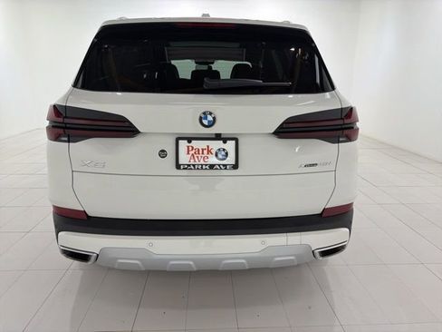 Used 2026 BMW X5 xDrive40i w/ Climate Comfort Package AWD/4WD image 4