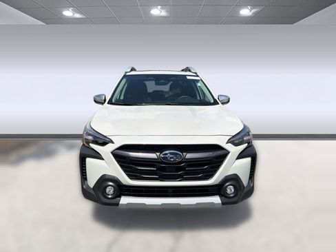 Used 2025 Subaru Outback Touring w/ Popular Package #2 AWD/4WD image 6