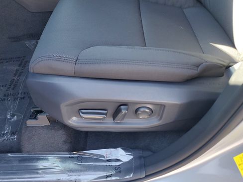 New 2026 Toyota Tundra SR5 AWD/4WD image 17
